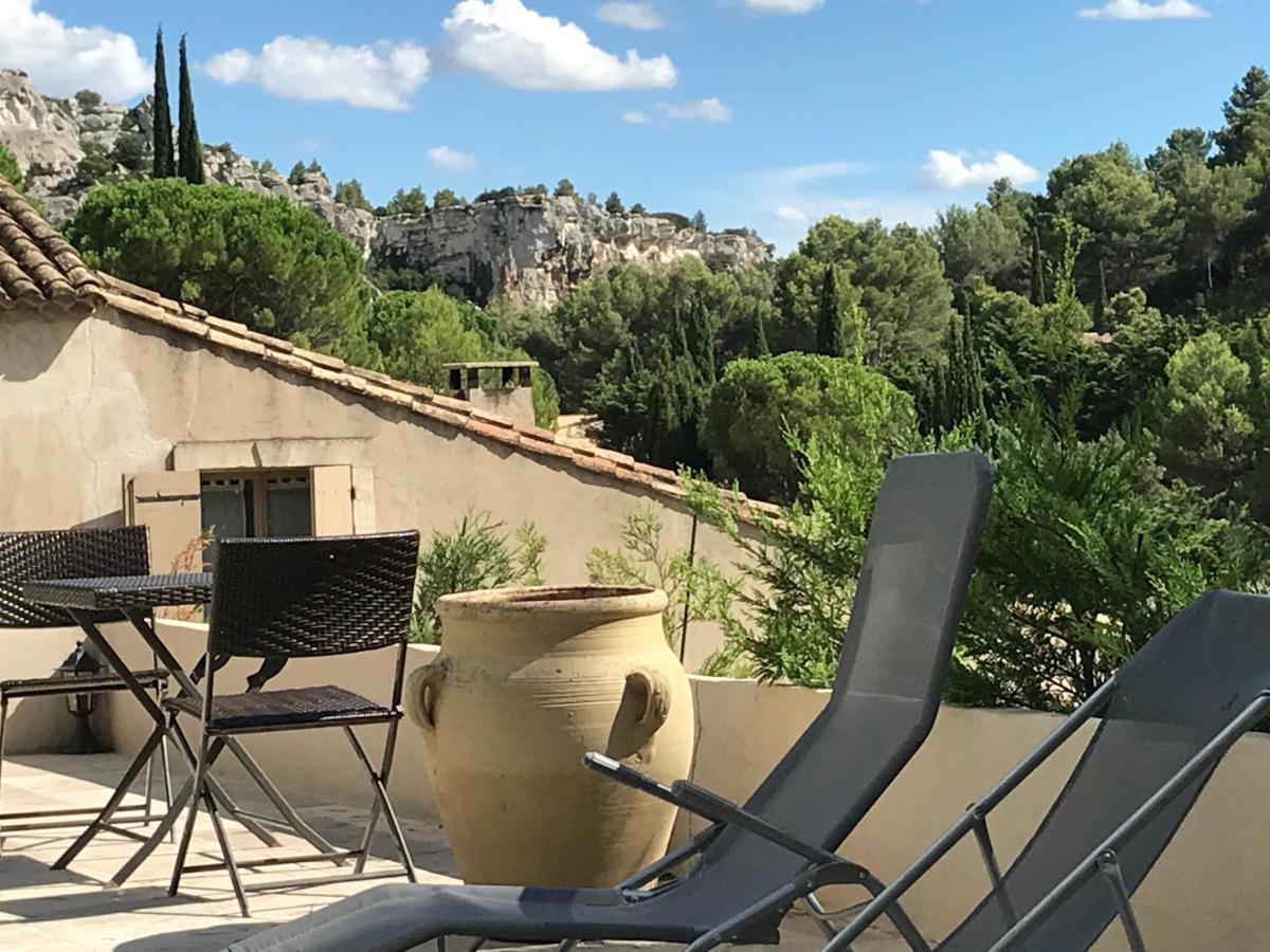 Mas De La Fadeto Bed & Breakfast Les Baux-de-Provence Luaran gambar