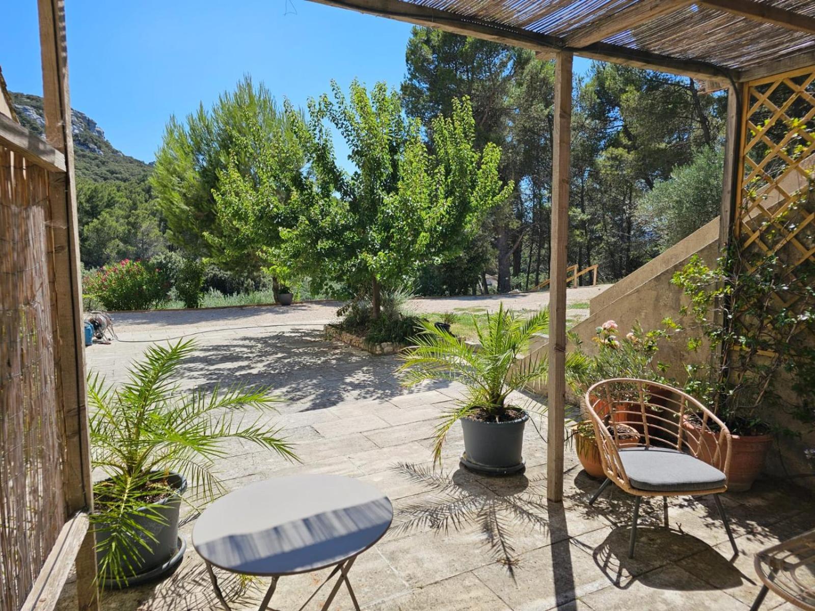 Mas De La Fadeto Bed & Breakfast Les Baux-de-Provence Bilik gambar