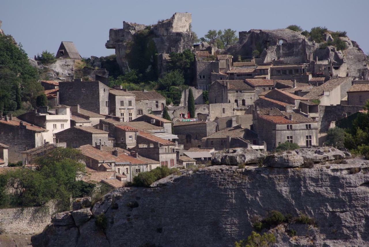 Mas De La Fadeto Bed & Breakfast Les Baux-de-Provence Luaran gambar
